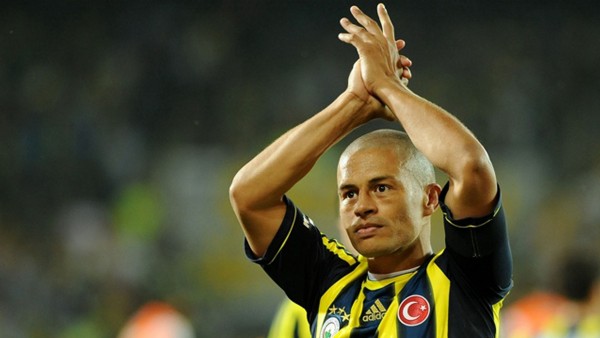 Alex de Souza Fenerbahçe'yi unutmadı! Alex de Souza Fenerbahçe'yi unutmadı!